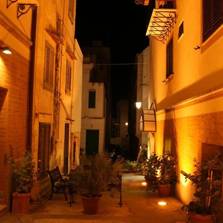 Hotel Clelia Isola di Ustica Exterior photo