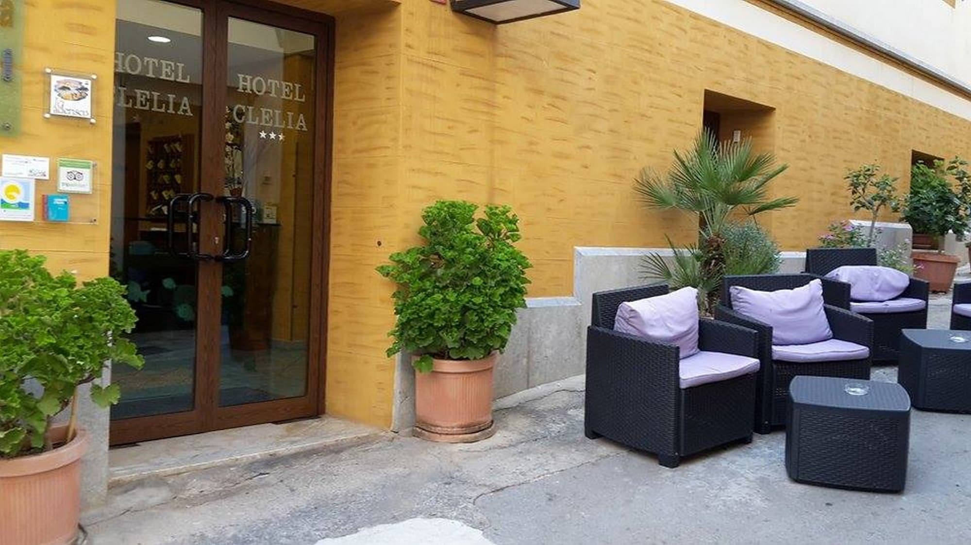 Hotel Clelia Isola di Ustica Exterior photo